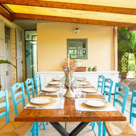 Grande Villa Storica Per Vacanze Con Giardino Privato E Piscina Ostra ภายนอก รูปภาพ