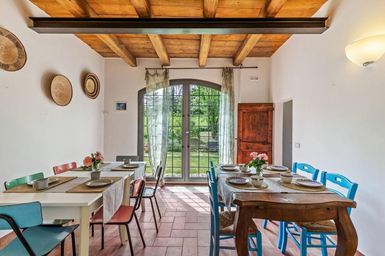 Grande Villa Storica Per Vacanze Con Giardino Privato E Piscina Ostra ภายนอก รูปภาพ