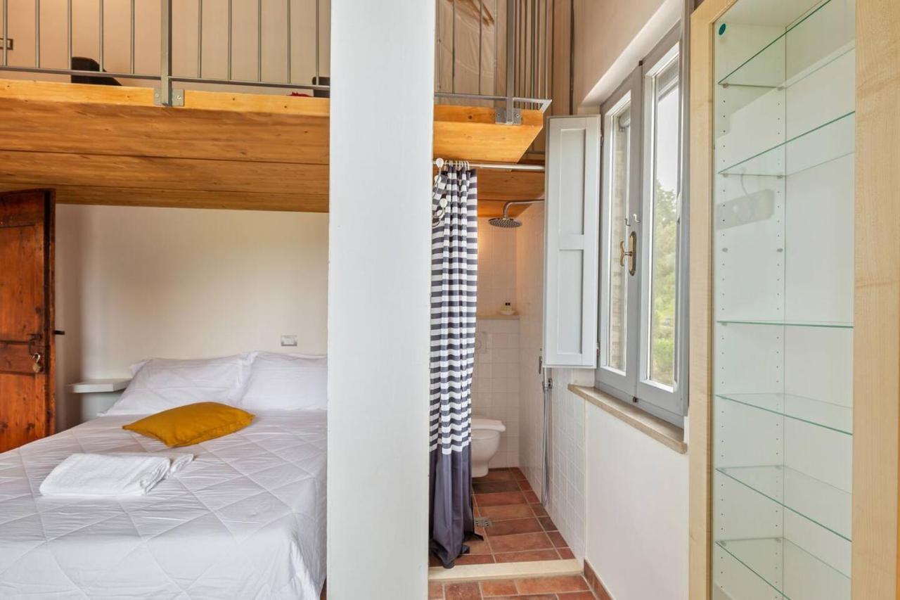 Grande Villa Storica Per Vacanze Con Giardino Privato E Piscina Ostra ภายนอก รูปภาพ