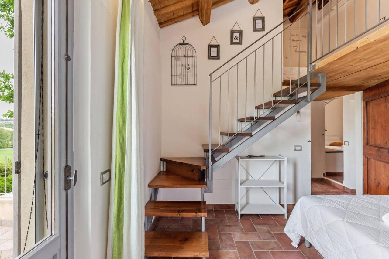 Grande Villa Storica Per Vacanze Con Giardino Privato E Piscina Ostra ภายนอก รูปภาพ