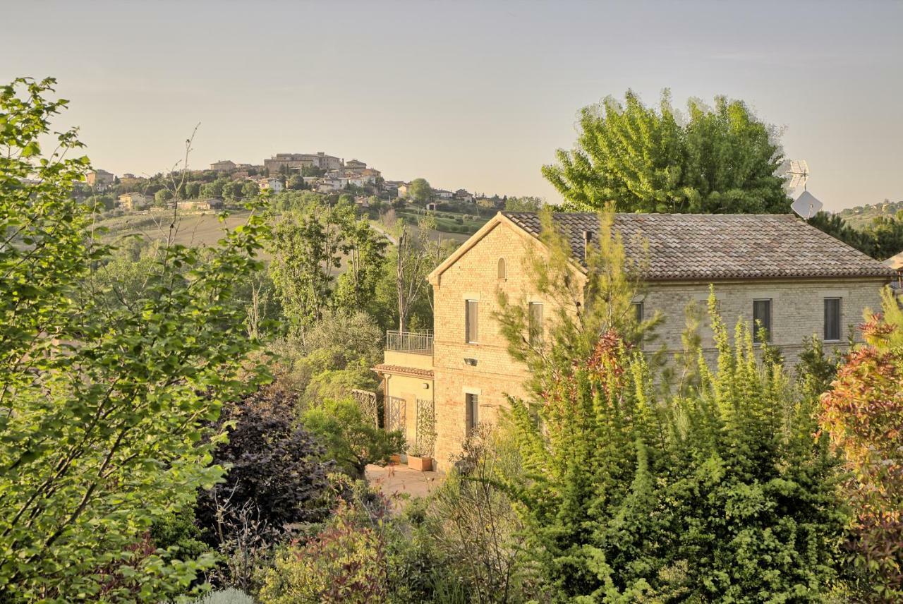 Grande Villa Storica Per Vacanze Con Giardino Privato E Piscina Ostra ภายนอก รูปภาพ